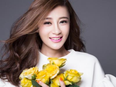 唐菀个人资料 事业当红嫁人生女如今离婚事业家庭双失
