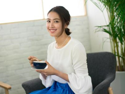 朱千雪男朋友是谁 深扒其男友身份两人竟是青梅竹马