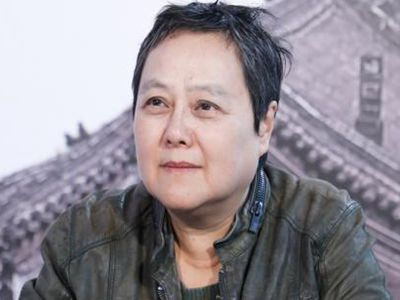 导演彭小莲去世 66岁彭小莲因病去世众多同行发文悼念