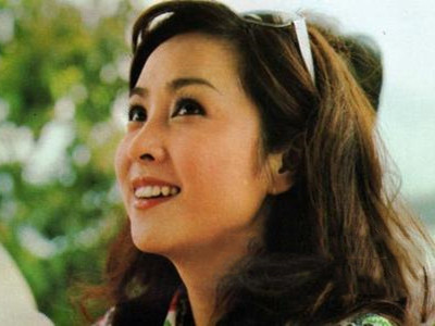 甄珍现状曝光 风韵犹存甄珍谢贤离婚45年后罕见合体