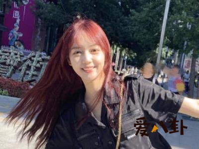 秦牛正威黑料是真的吗 秦牛小姐姐一夜成名如今被全网黑