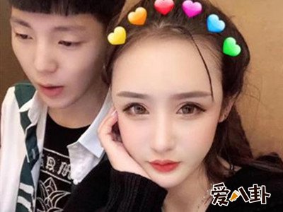 快手黑暗萝莉大美黑历史 抽烟纹身19岁生女大美真名叫啥