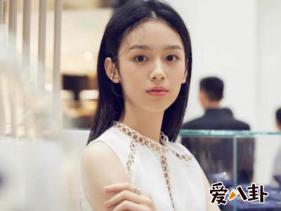 北电最美考生周也  校花出道备受关注周也背景资料被扒