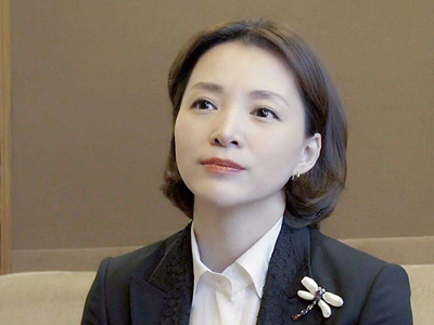 董卿走光图曝光 主持节目不仅仅是一把手“演技”也属实力派