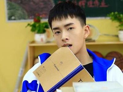 吴瑞淞蒋袁娅蓉什么关系 事业才开始就被贴上同志咋回事
