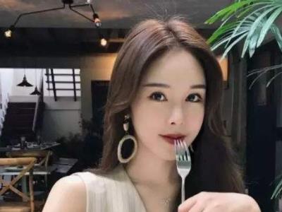 网红林珊珊多大 90后网红林珊珊是怎么出名的