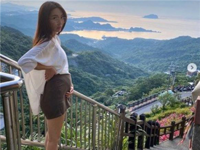 热狗女友宣布怀二胎 郑年均和热狗为什么一直不结婚