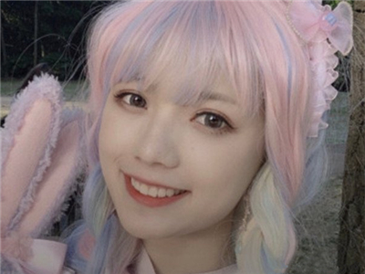 机智的党妹本名叫什么 美妆up主潘唐颖详细资料揭秘