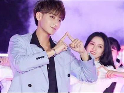 黄子韬和徐艺洋是什么关系 两人私下关系揭秘好羡慕