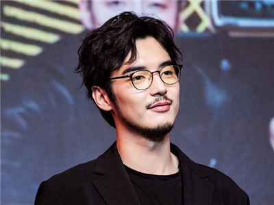 于正金世佳关系揭秘 于妈曾大赞金世佳是男版千颂伊