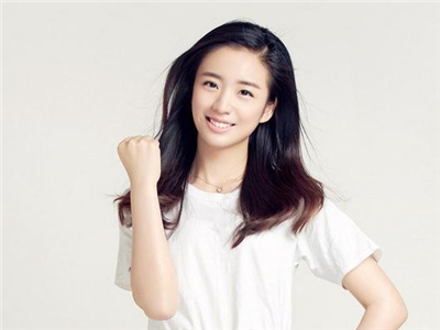 彭豆豆今年多少岁 90后清纯女星与邵伟桐是情侣吗