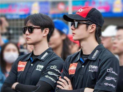 尹正王一博是什么时候认识 两人因摩托结缘成为好哥们