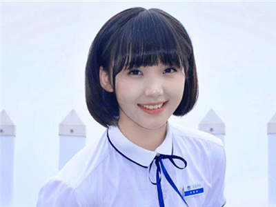 吕小雨荧屏初吻给了谁 00后小花与丁冠森吻戏照曝光
