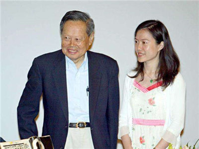 杨振宁翁帆结婚年龄 相差54岁的爷孙恋如今怎么样