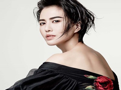 谭维维过往感情如何 与现任交往多年为何还不结婚