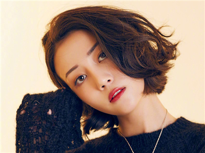 李溪芮家很有钱吗 与嘉行解约后现签约哪个公司