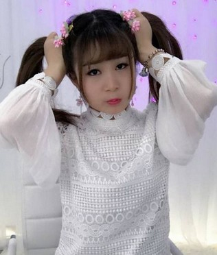 闪耀清纯美主播筱兮女(4)