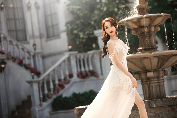 美女主播乖晓儿写真(1)