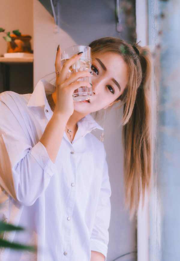 帝王美女主播小怪兽美照写真来袭！(2)