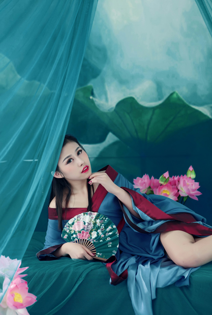 YY古典女神主播伊芙琳照片(4)