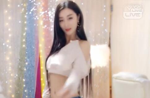 YY高颜值美女跳舞主播-小男神《抓钱舞》热舞视频