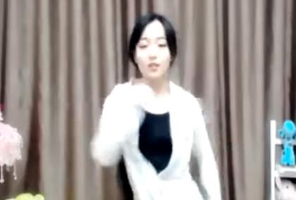 YY美女主播性感韩舞《疯的沙》街舞版SR心娅 直播间ID：9178378