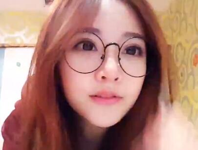 【冯提莫2017-01-28日场直播回放】提莫除夕携家人给大家拜年了！