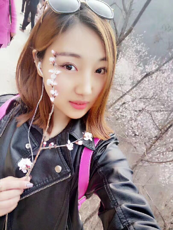 yy新晋女主播朵儿美照来袭8