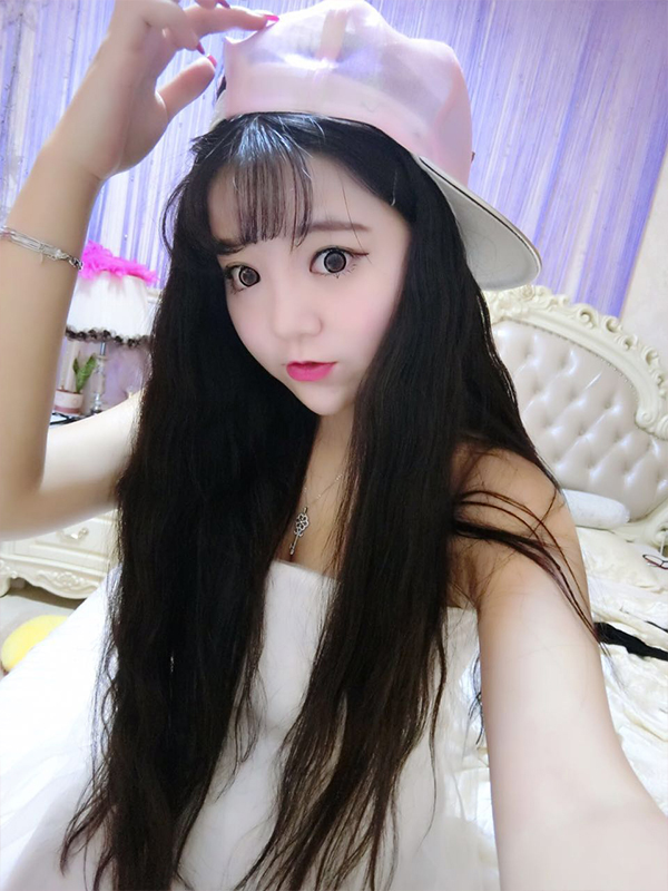 yy美女主播晴娃娃童颜巨乳不只AV才能出现！2
