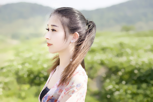 yy清纯美女主播青青子衿悠悠我心，倾城花仙囡囡写真集3