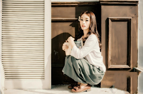 yy长腿女神主播瓷儿~美不美看大腿4