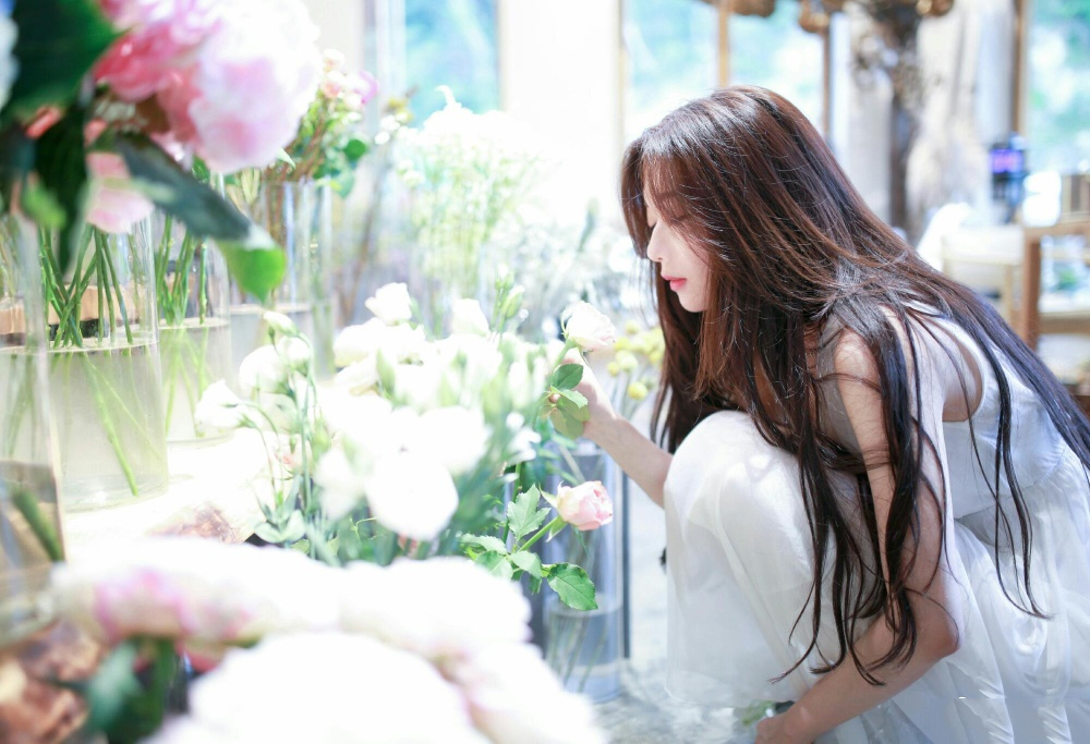 yy美女主播棉花兔性感写真照片9