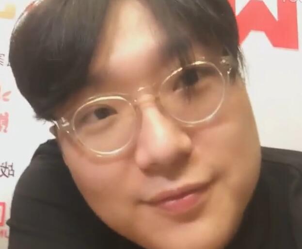 解说JY2017-04-30 17时58分直播录像回放 JY：知道奶芙是什么吗？