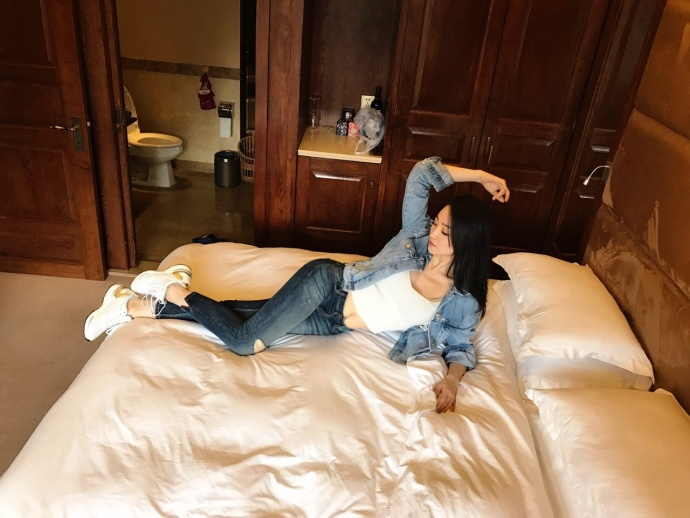 yy美女主播蜘蛛性感私照12