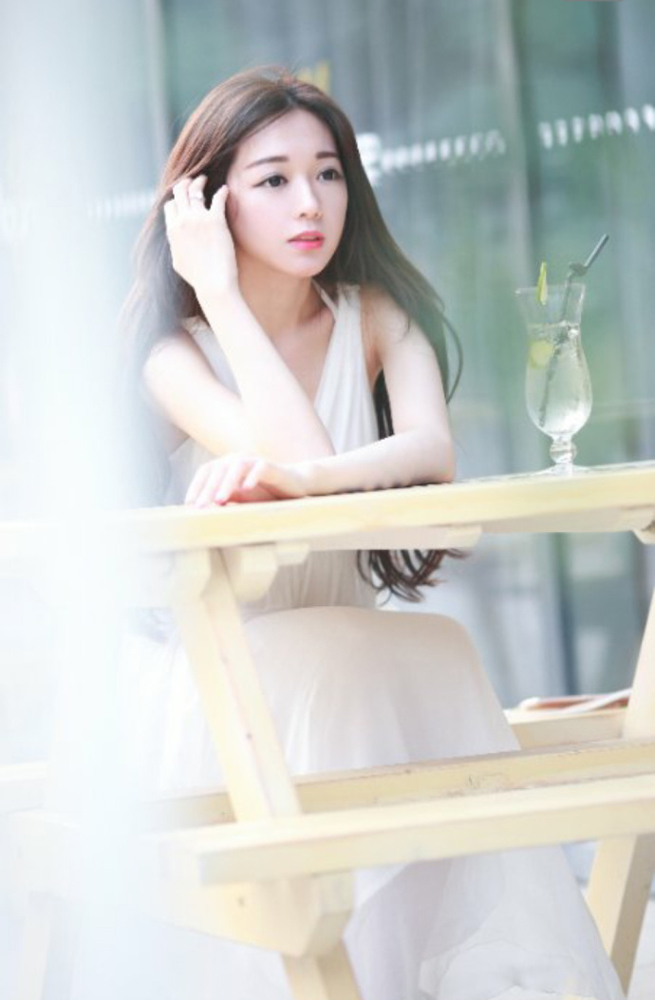 yy美女主播棉花兔性感写真4