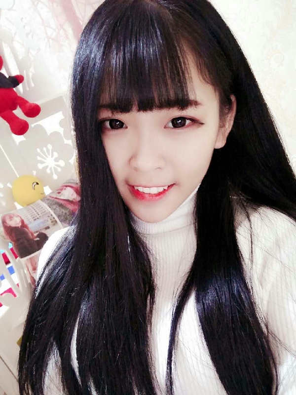 yy美女主播原呓美照4