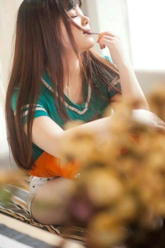 yy桐門娱乐撩人主播戳小琪写真1