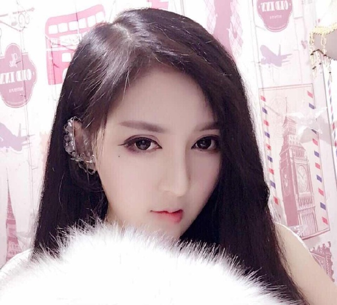 yy雅森美女主播鸽琪拉照片5