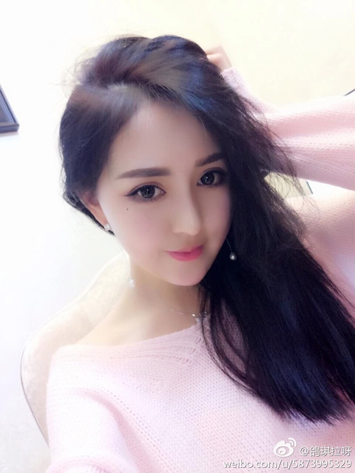 yy雅森美女主播鸽琪拉照片11