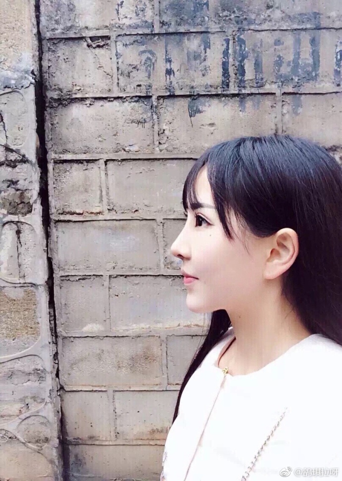 yy雅森美女主播鸽琪拉照片14
