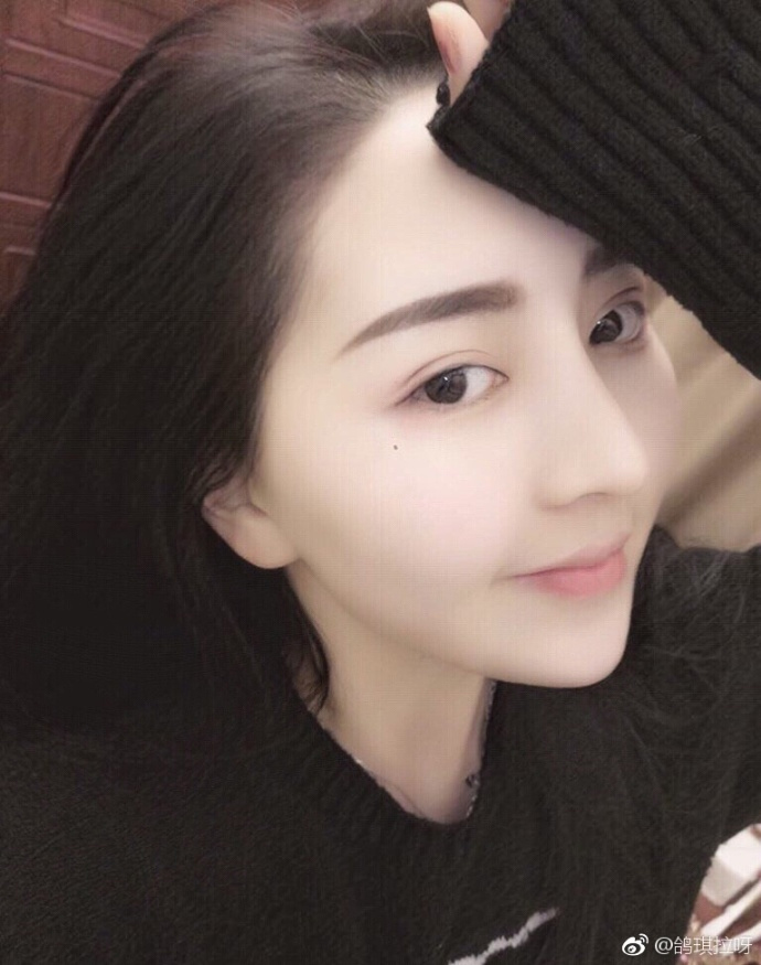 yy雅森美女主播鸽琪拉照片15