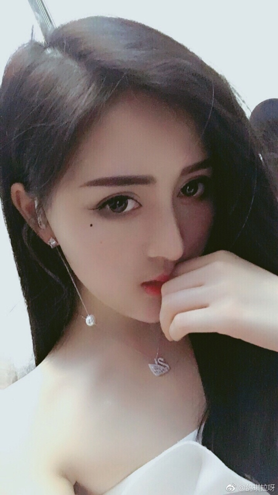 yy雅森美女主播鸽琪拉照片16