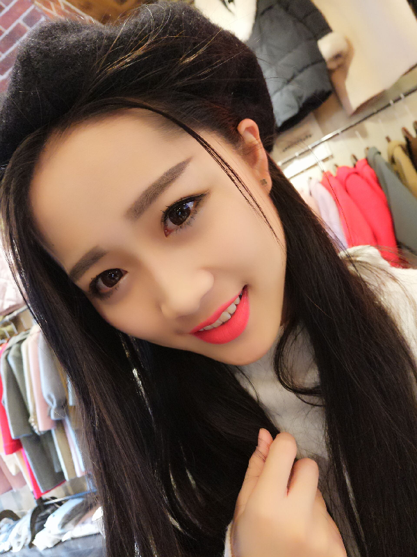 yy美女舞蹈主播小月宝生活自拍照片！9