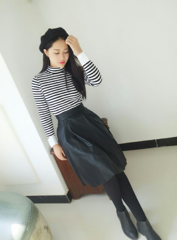 yy美女舞蹈主播小月宝生活自拍照片！15