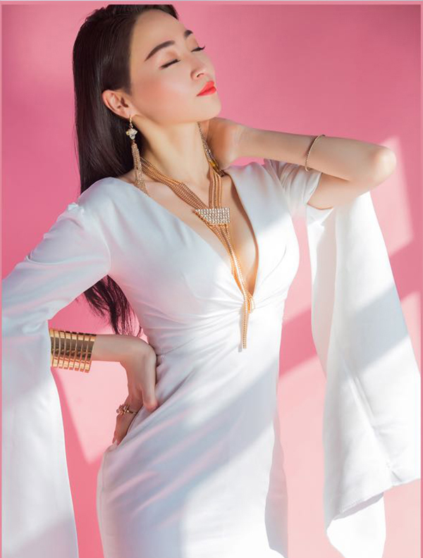 yy美女主播蜘蛛性感写真照片5