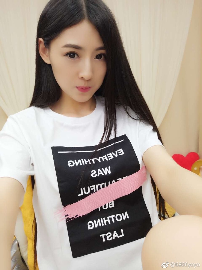 yy娱加yoyo胸器逼人照片9
