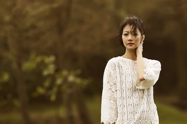 yy美女主播歆艾私密照7
