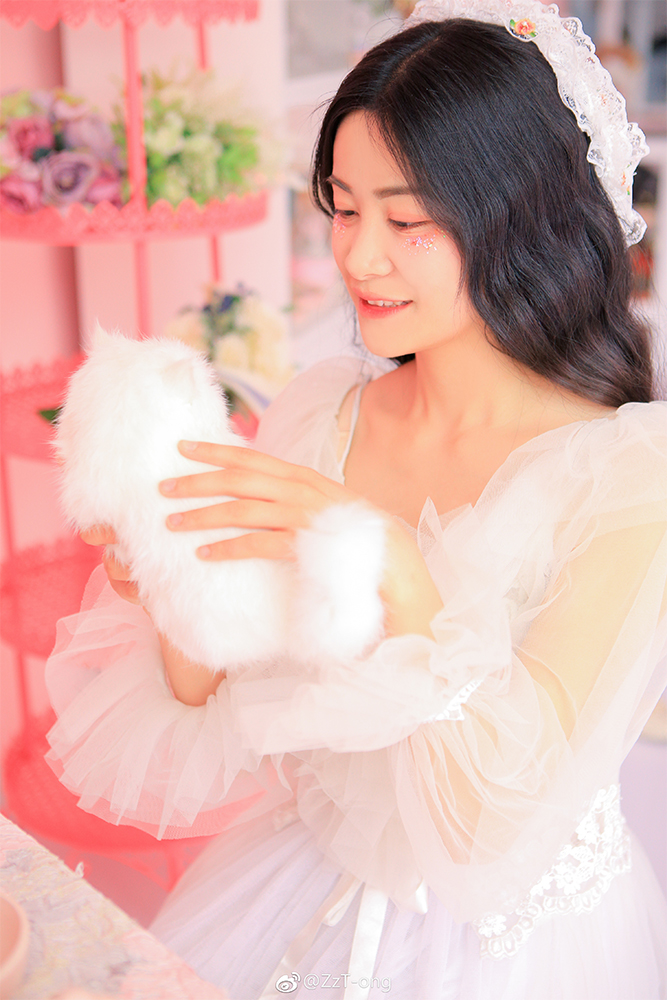 yy美女主播凌希性感美照被精选宣传1