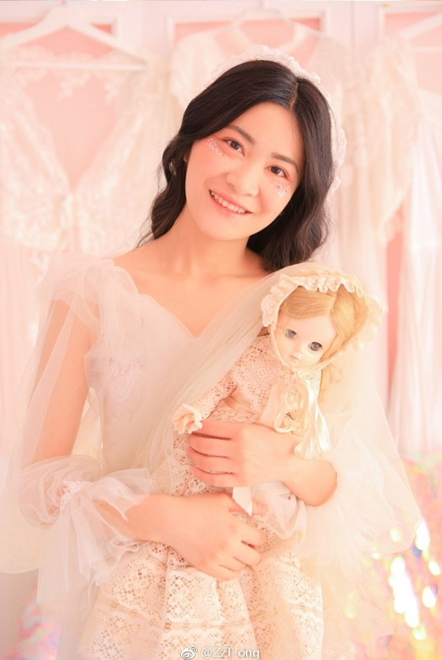 yy美女主播凌希性感美照被精选宣传12