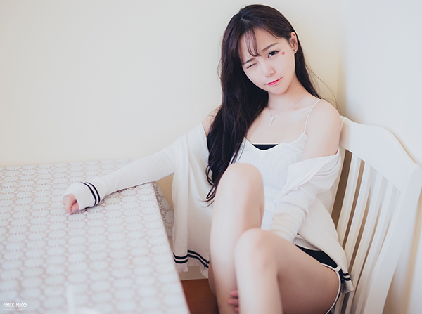 yy甜美性感小美女主播樱桃诱惑撩人写真图10